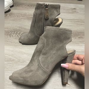 MICHAEL KORS SUEDE ANKLE STILETTO BOOTIE